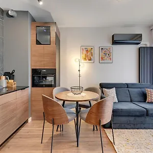 Nadmotlawie Riverside & Gym By Downtown Apartment Gdansk